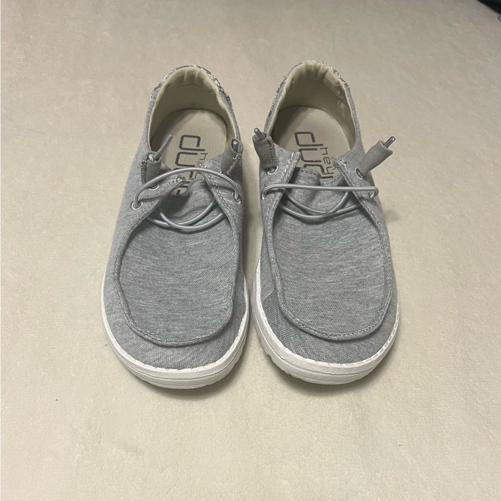 WEN Gray Moccasins Comfortable Everyday Shoes